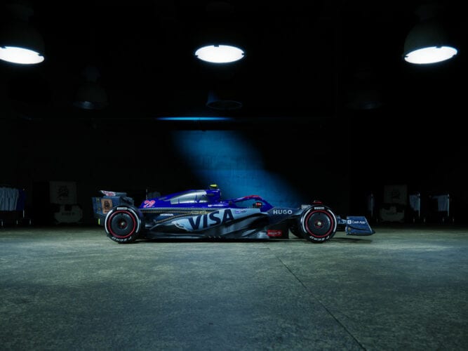 HUGO unzips a first-of-its kind denim livery at Singapore GP 4