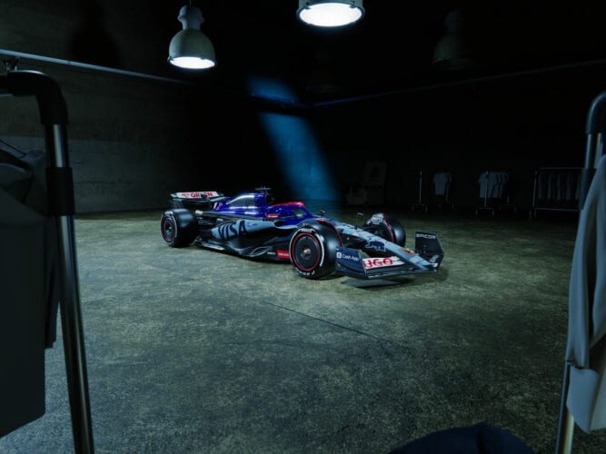 HUGO unzips a first-of-its kind denim livery at Singapore GP 5